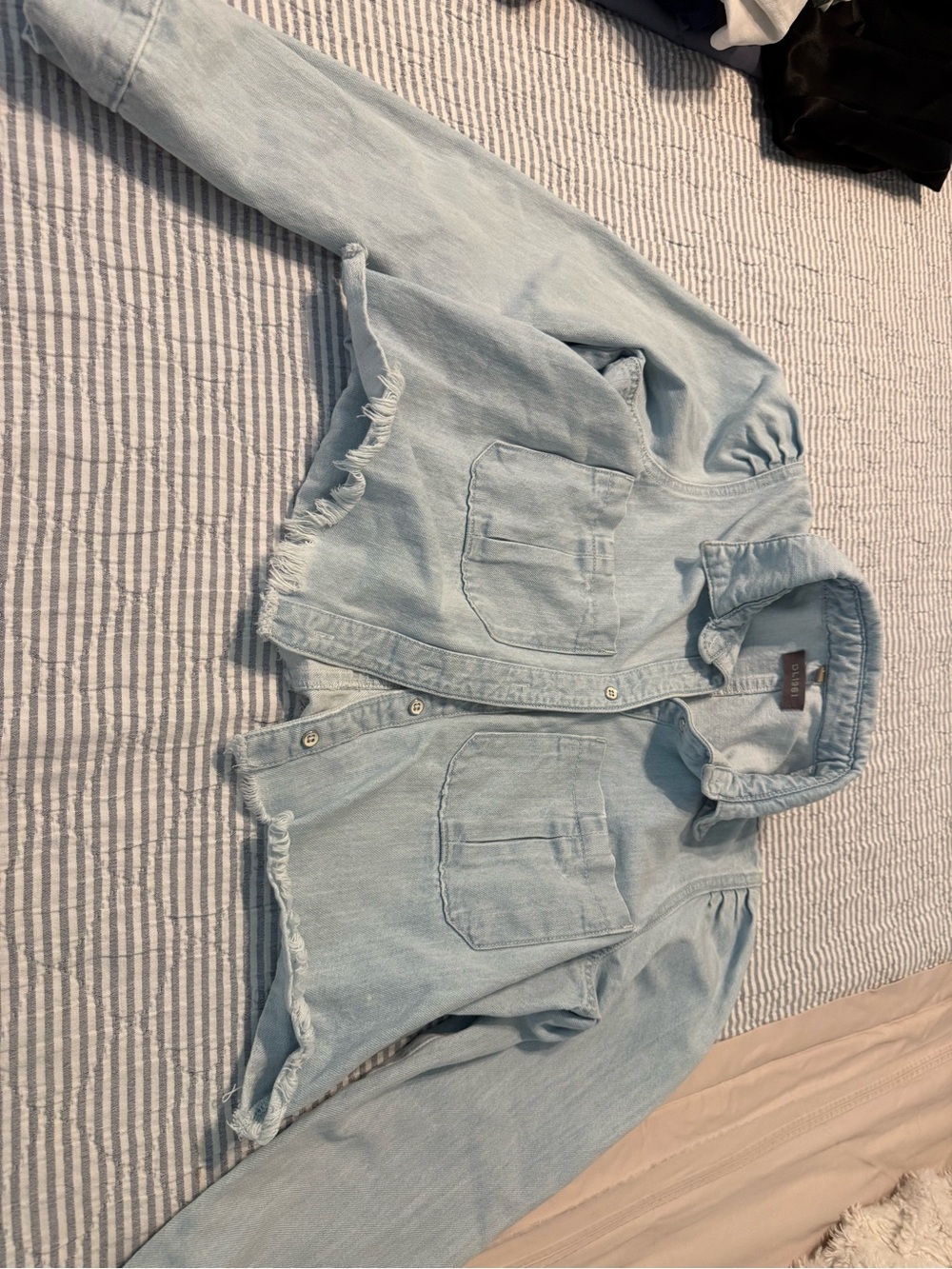 DL1961 Light Blue Cropped Denim Jacket